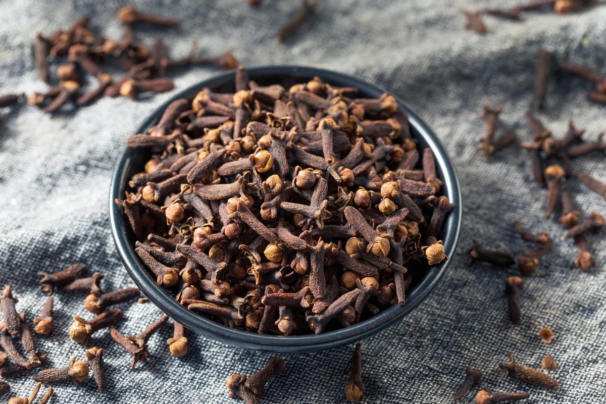 cloves substitute