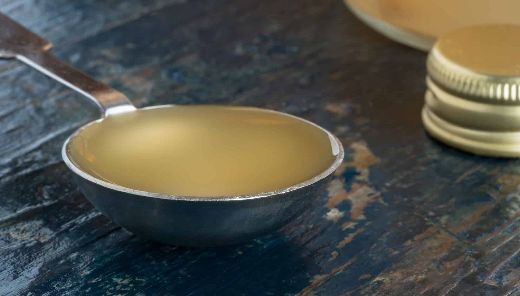 Apple Cider Vinegar Vs. White Vinegar SPICEography Showdown